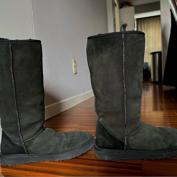 UGG Classic Tall, Black, W9 - Picture 7 of 8